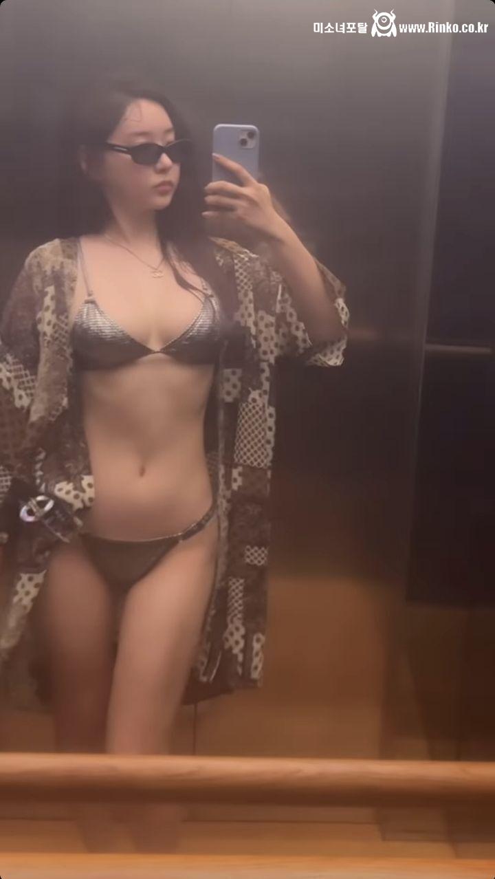 신재은 블링블링 비키니