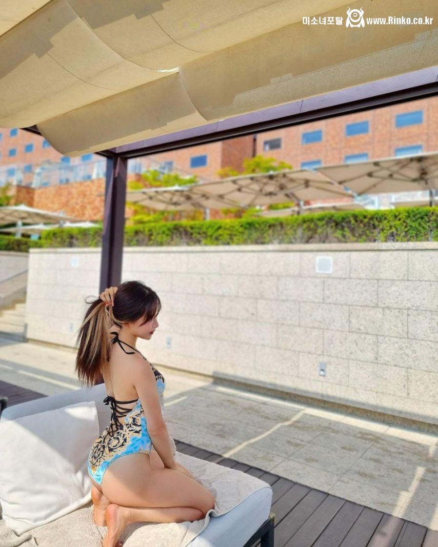 김한나 수영복 자태