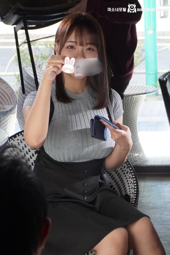 복귀작 나왔는데 역대급 평가 나오는 육덕 1티어 AV 배우