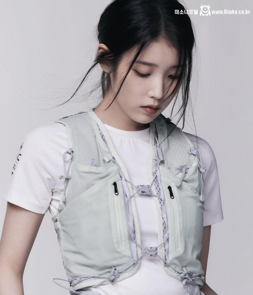 아이유 블랙야크