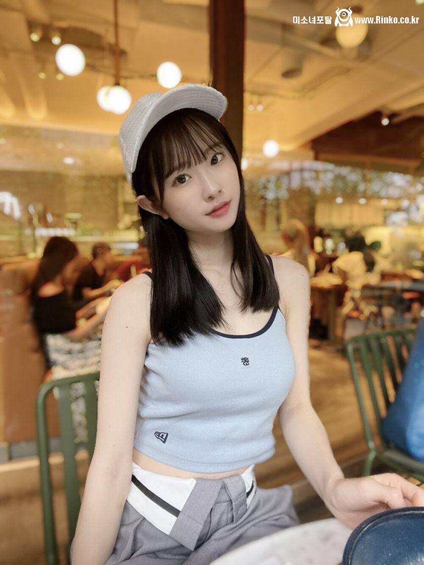 볼수록 매력인 시라카미 에미카