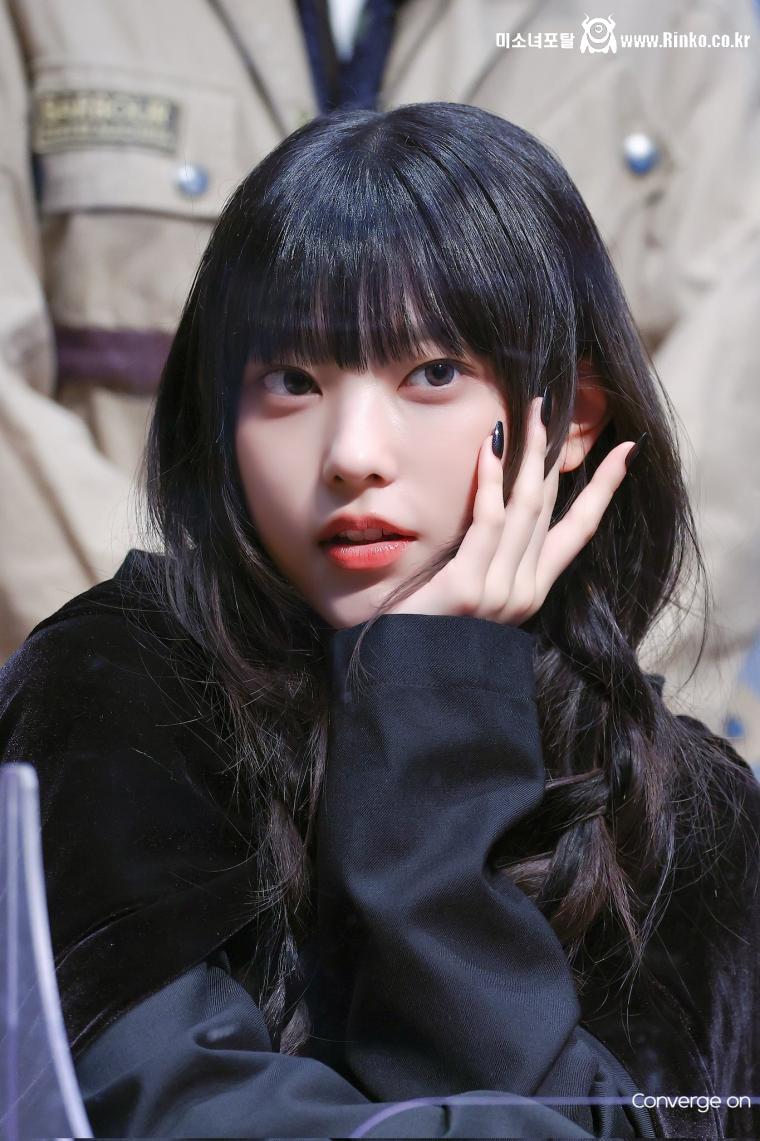 앞머리 덮은 해린 고양이 최고야