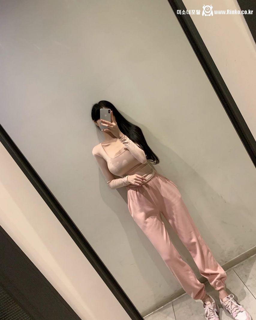 인스타 특유의 몸매자랑