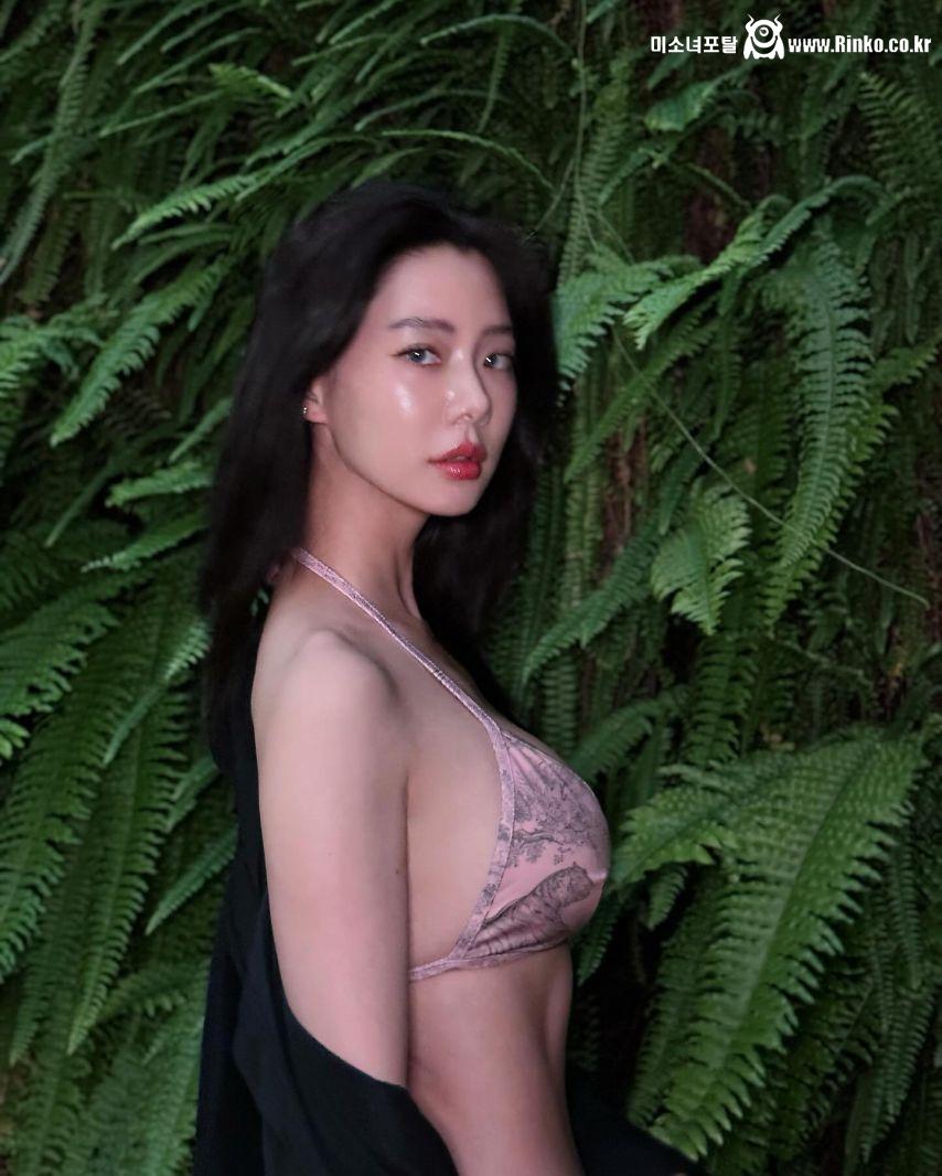 비키니 입은 클라라