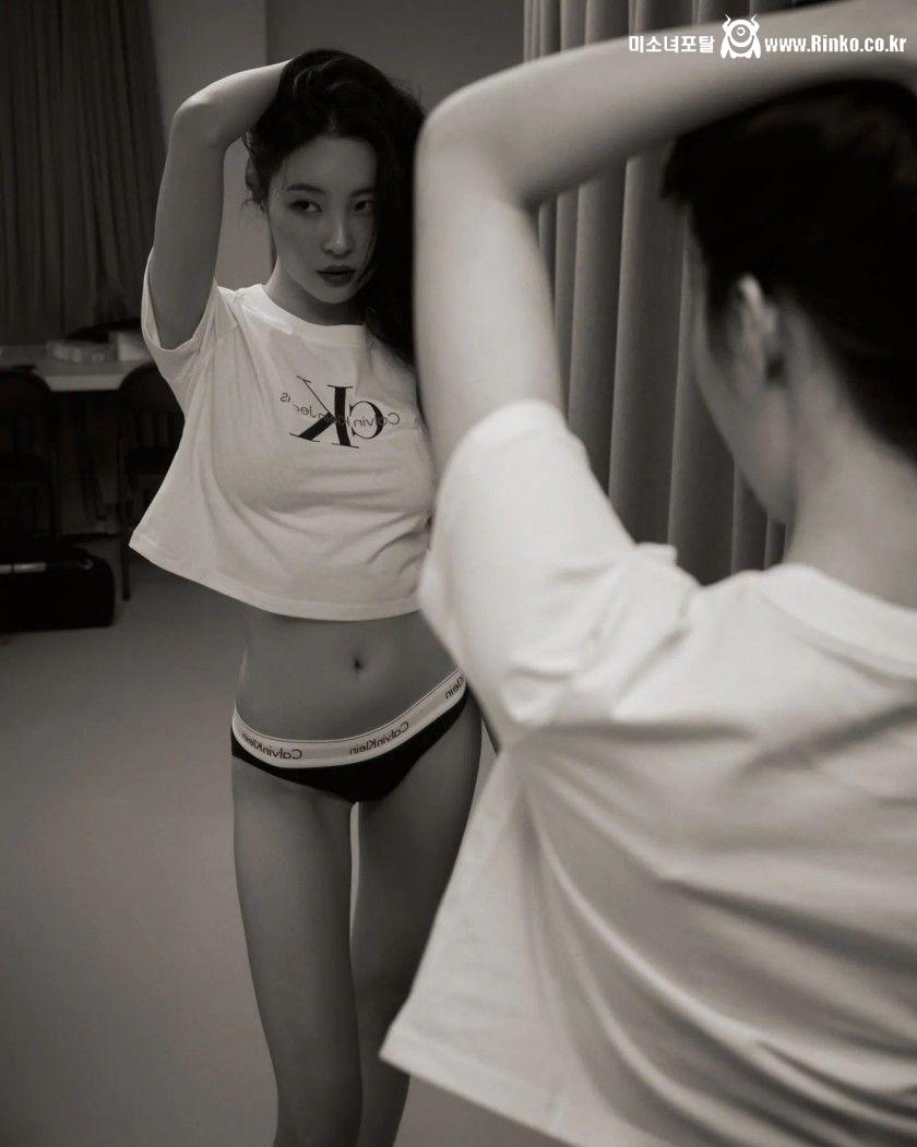 선미 캘빈 클라인 속옷