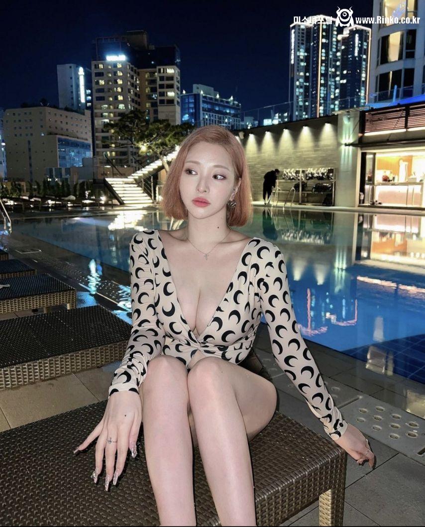 진정한 남자라면 불호가 없을 몸매