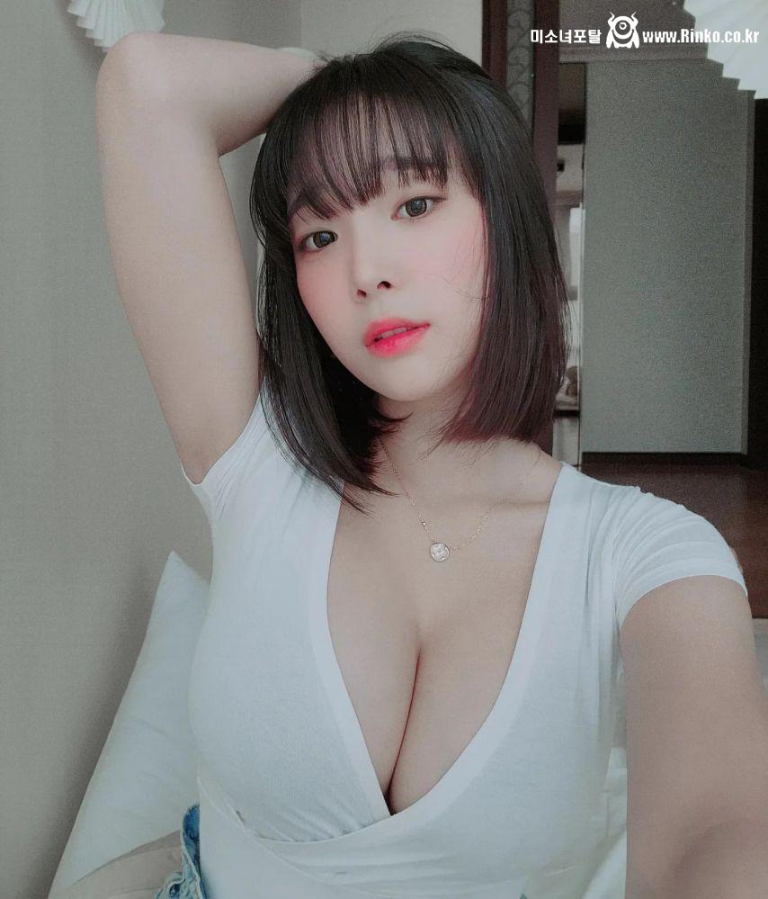 강인경 인스타.jpg