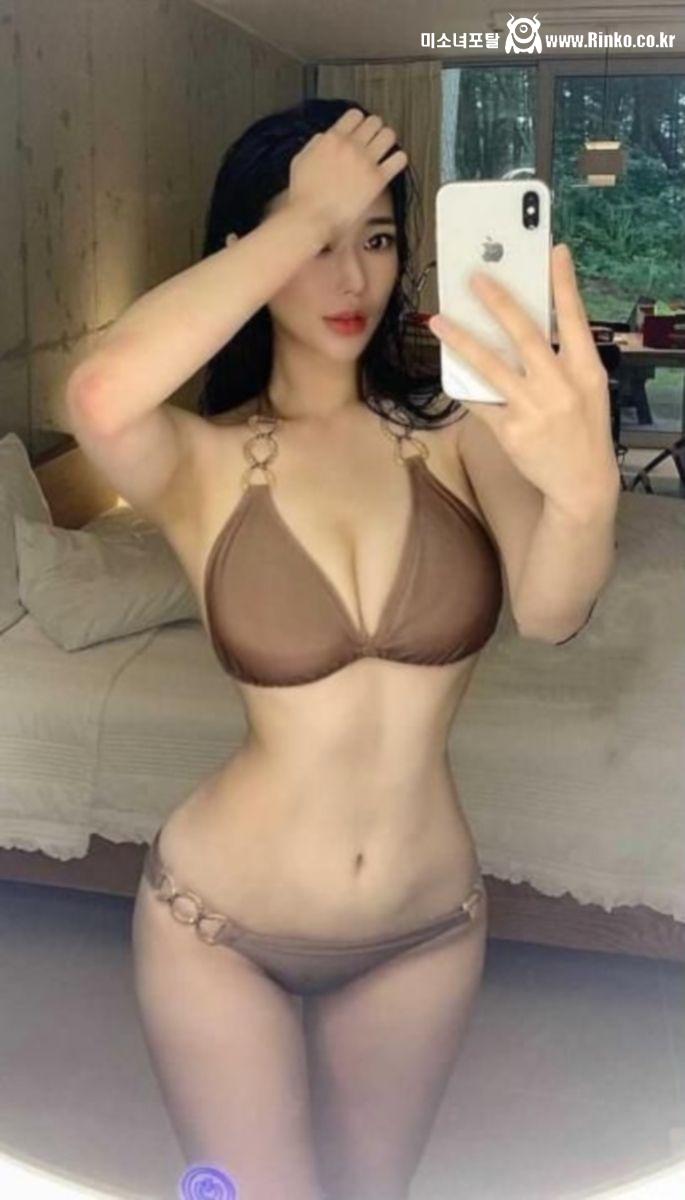 박현이 피팅 모델의 가장 이상적 몸매.jpg