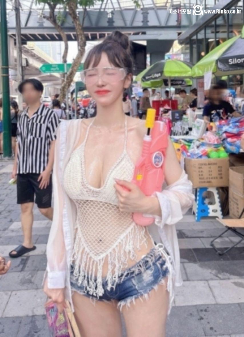 겨우디 쥐기는 비키니 & 언더웨어 폼.mp