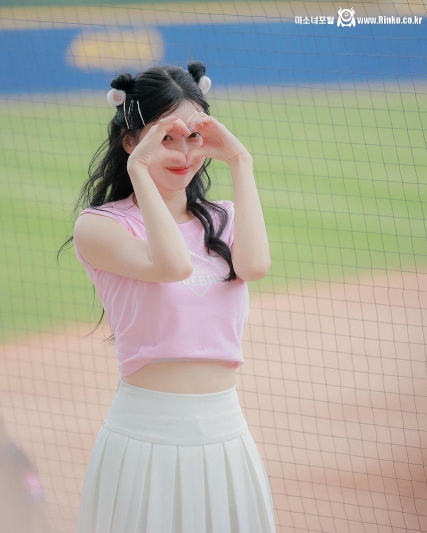 열일하는 이아영.jpg