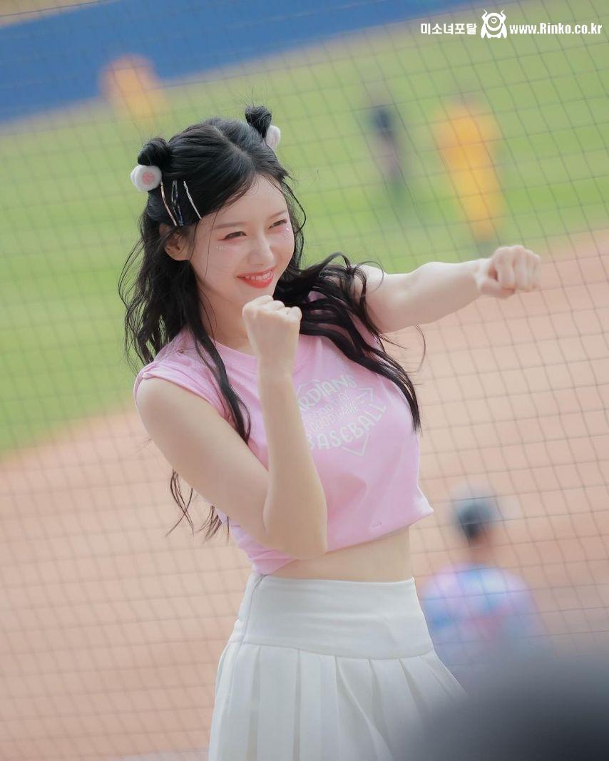 열일하는 이아영.jpg