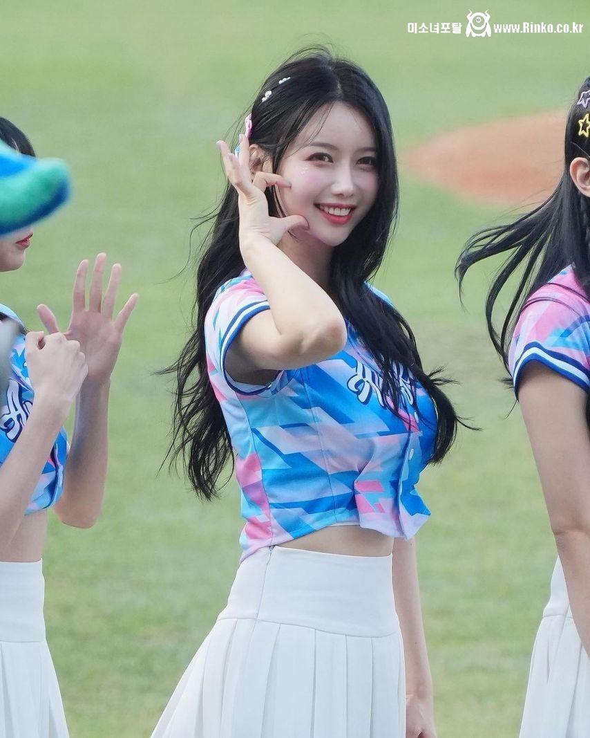 열일하는 이아영.jpg