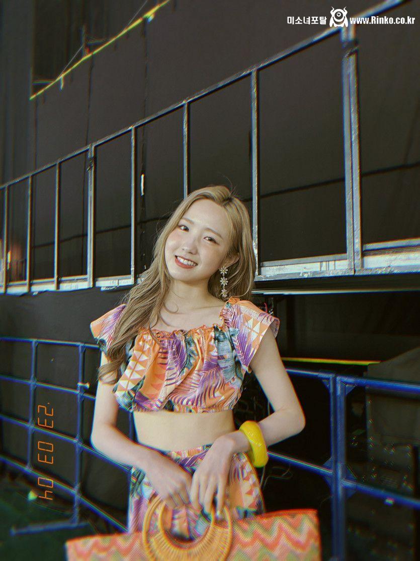 230304 간사이 컬렉션 모델로 초대된 혼다 히토미 8P