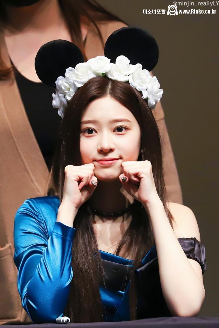 김민주