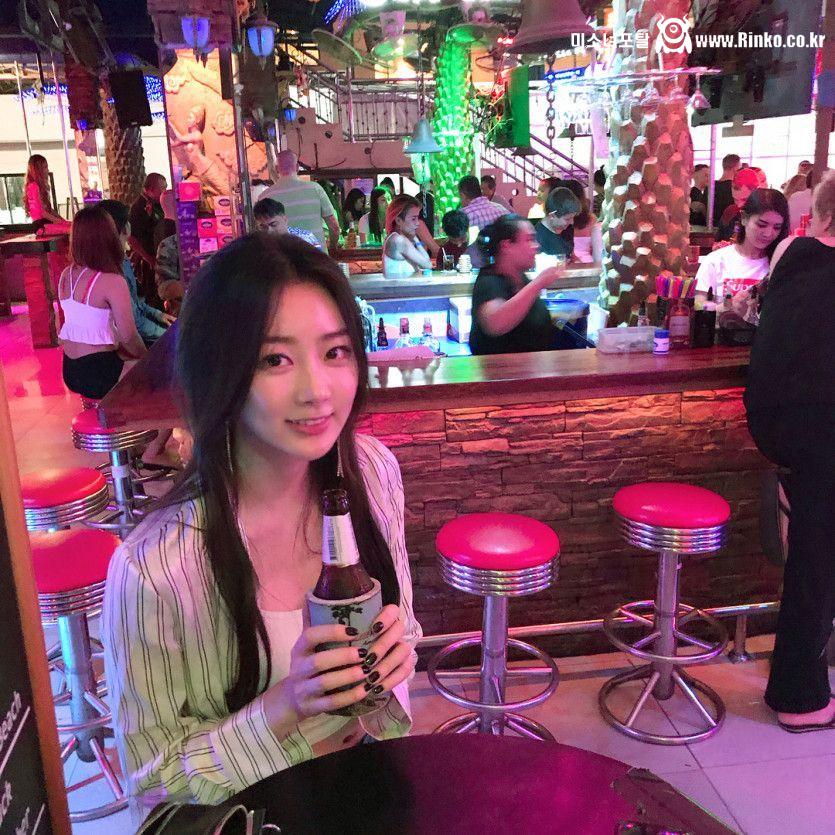 여행 간 달샤벳 수빈