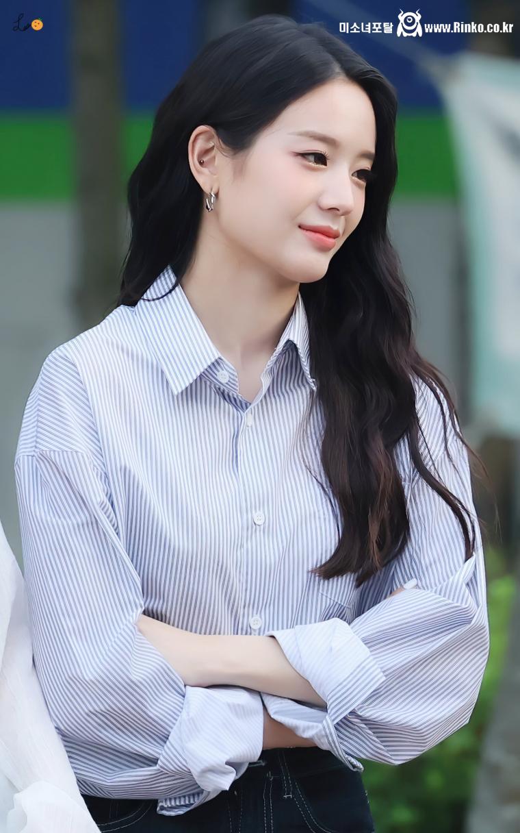 장규리 (전 프로미스나인 멤버)