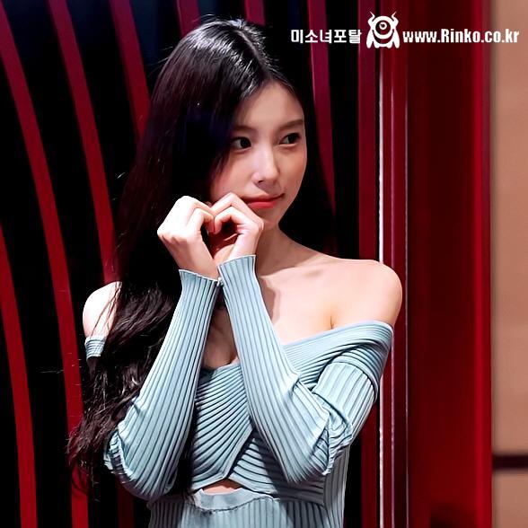 레전드 여신 뒤태 강혜원