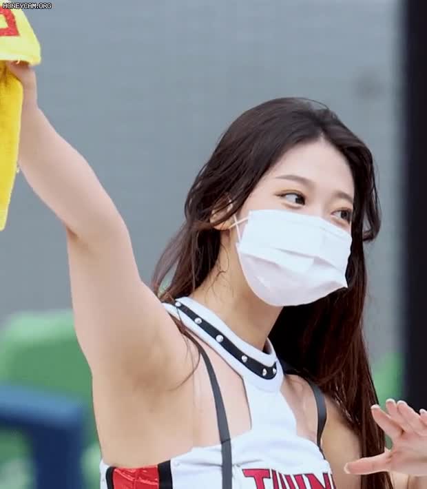 Honeycam 2021-06-22 11-46-45.gif