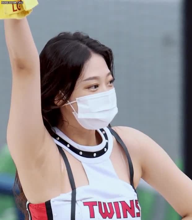 Honeycam 2021-06-22 11-48-00.gif