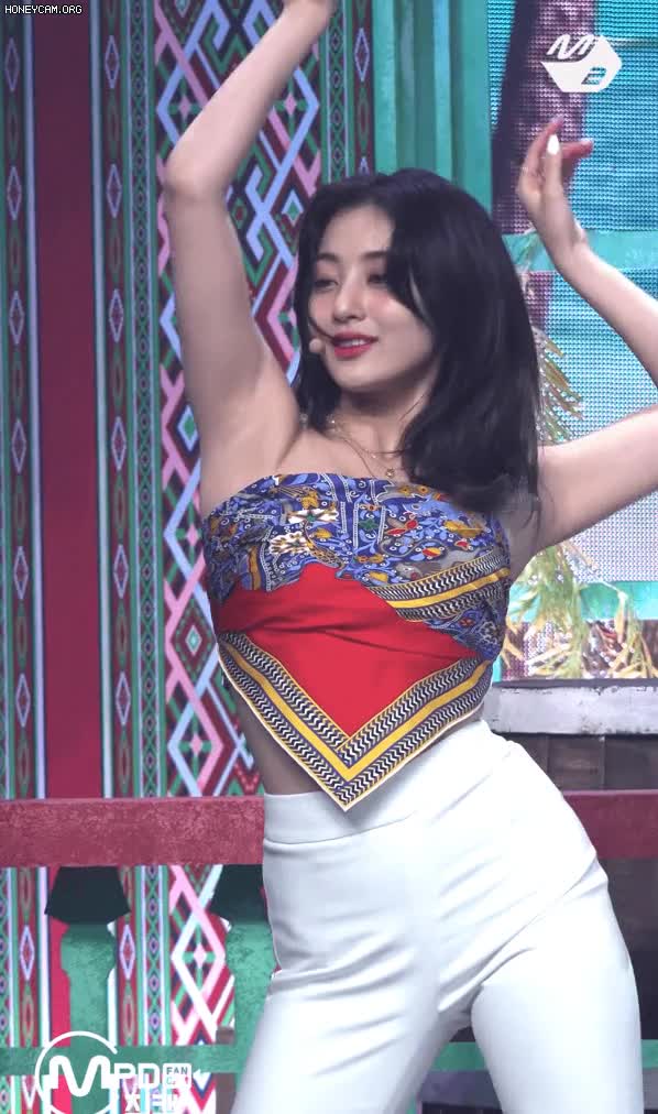 Honeycam 2021-06-11 22-34-05.gif