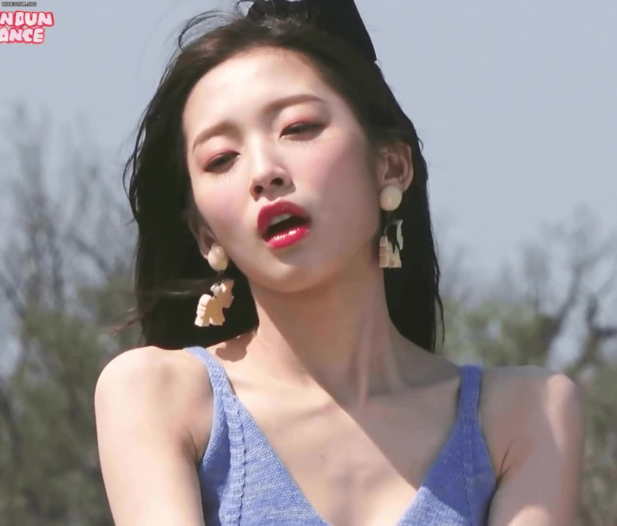 Honeycam 2021-06-01 18-42-57.gif