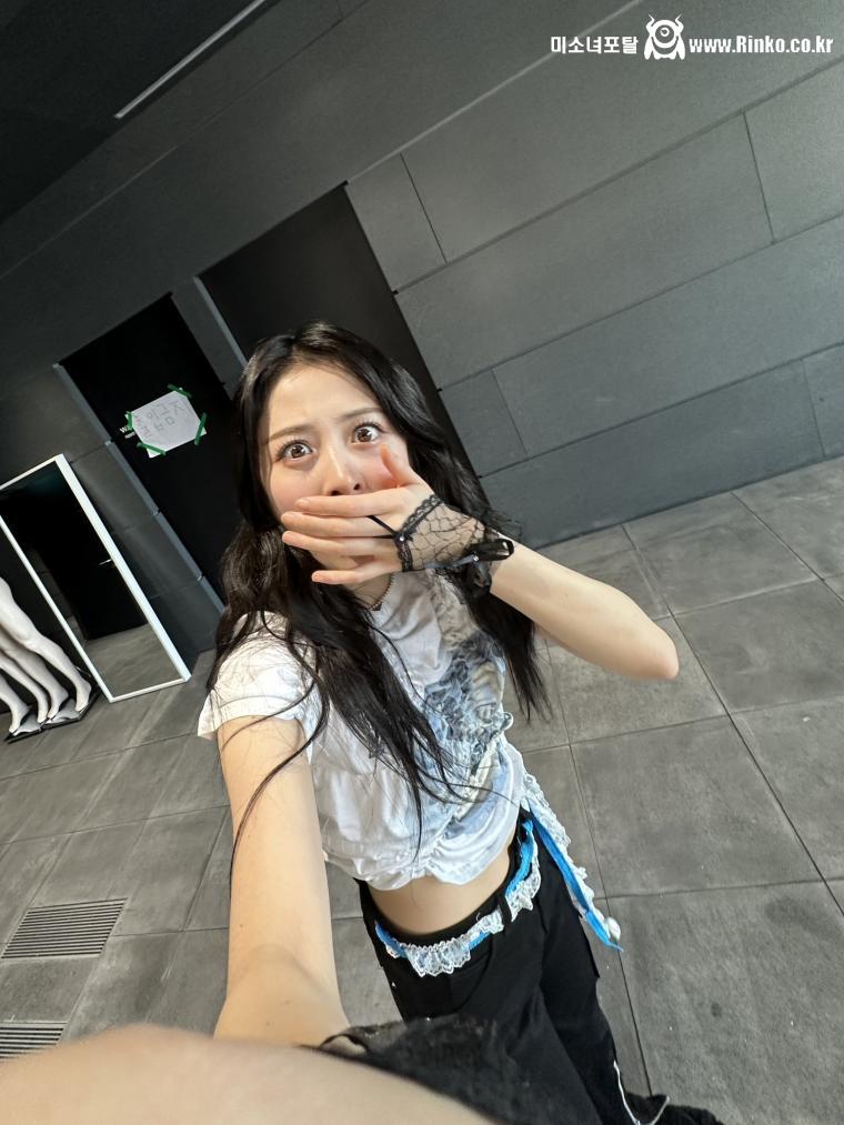 르세라핌 허윤진