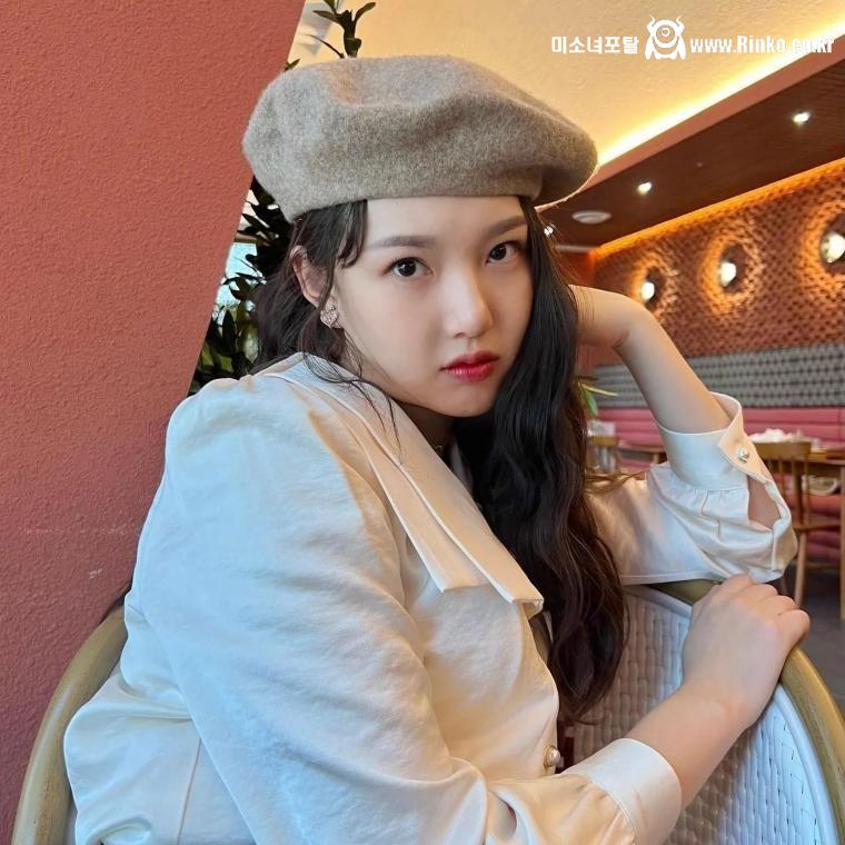 빵모자 쓴 예린