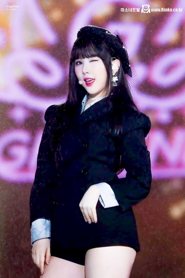 피부톤이 미쳐버린 비비지 은하