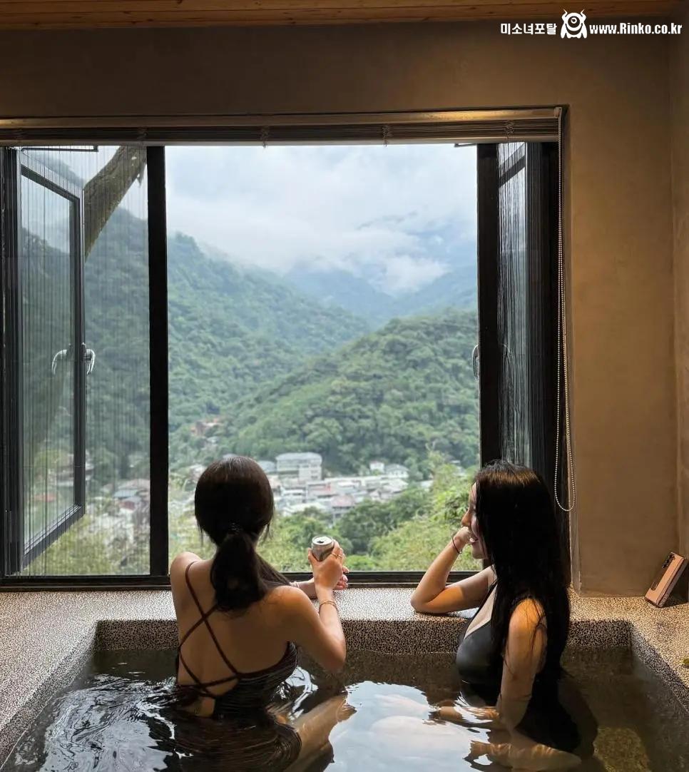 치어리더 안지현 호캉스