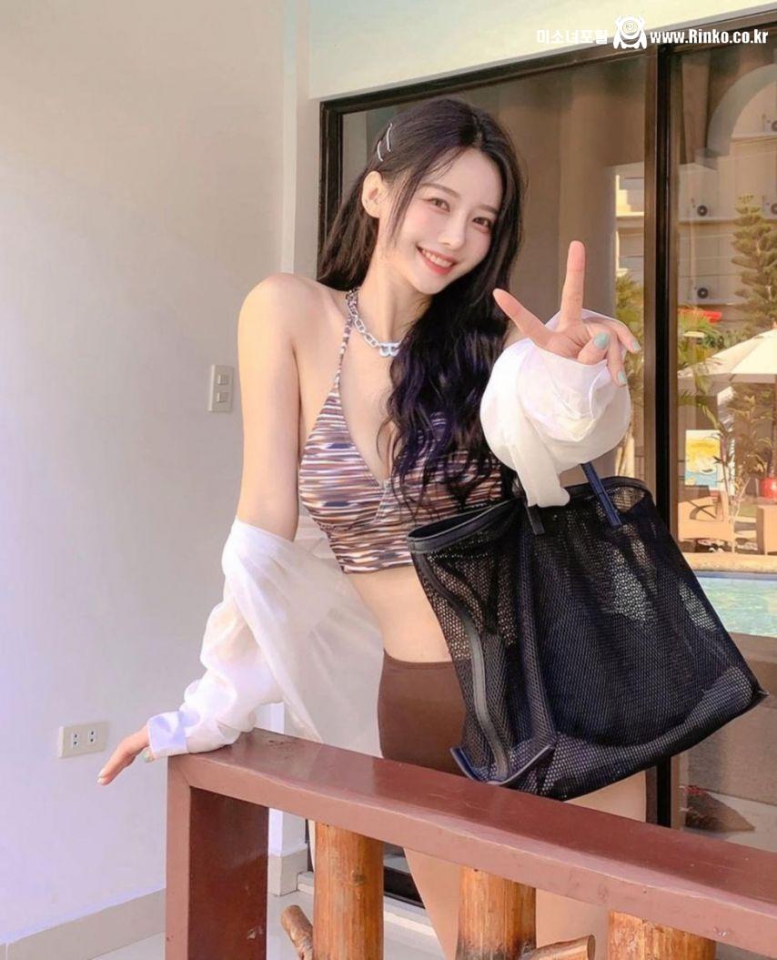 이아영 모델,치어리더 겸업 쌉가능한 미모 화보-2.jpgif