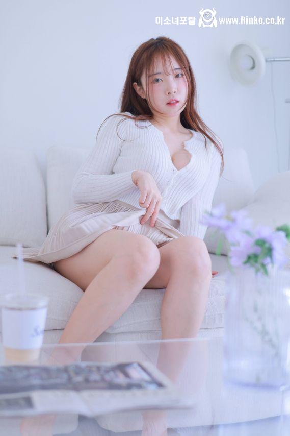 모모리나 가슴골