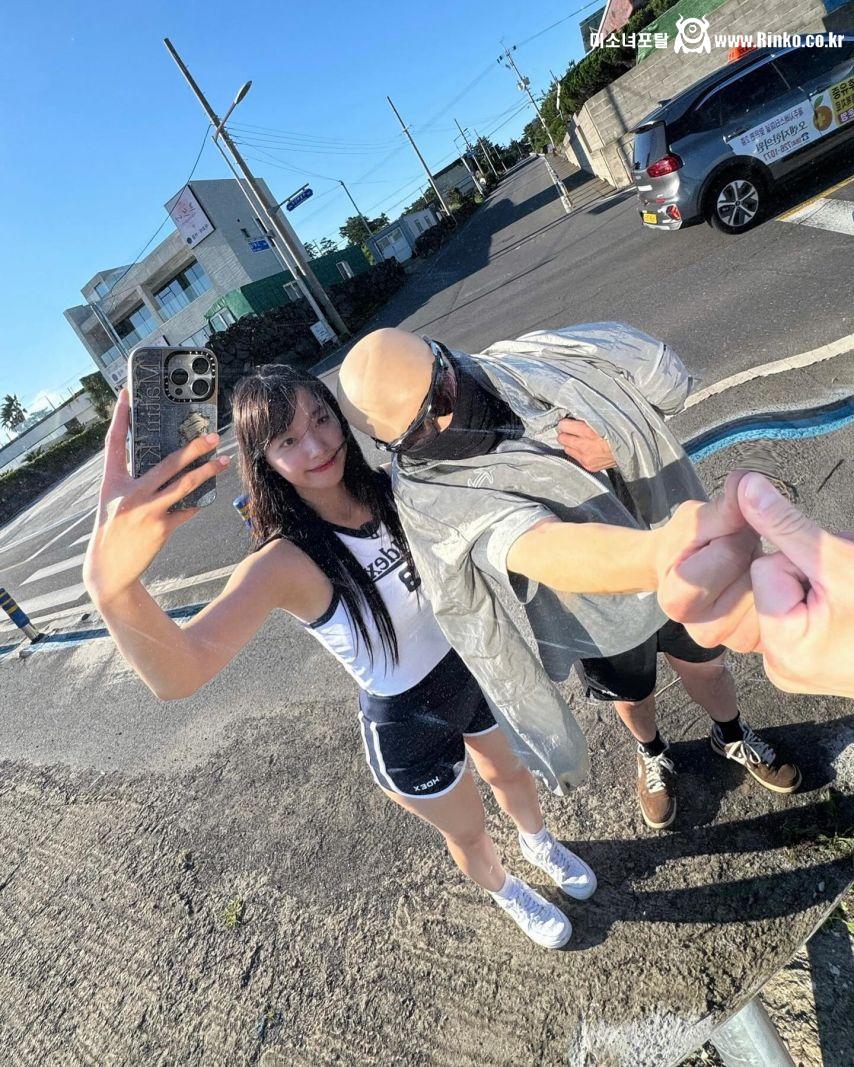 김계란과 물놀이 하는 하지원 치어리더