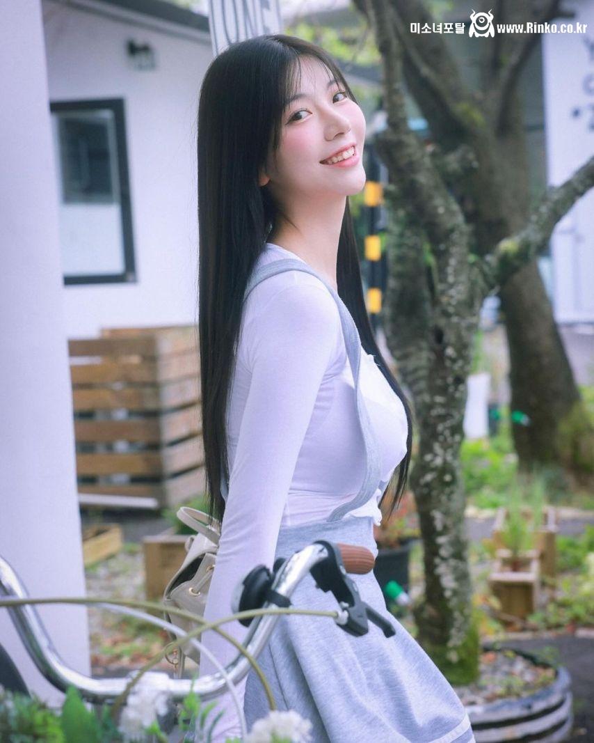 쏘블리 이소영 청순 여친룩