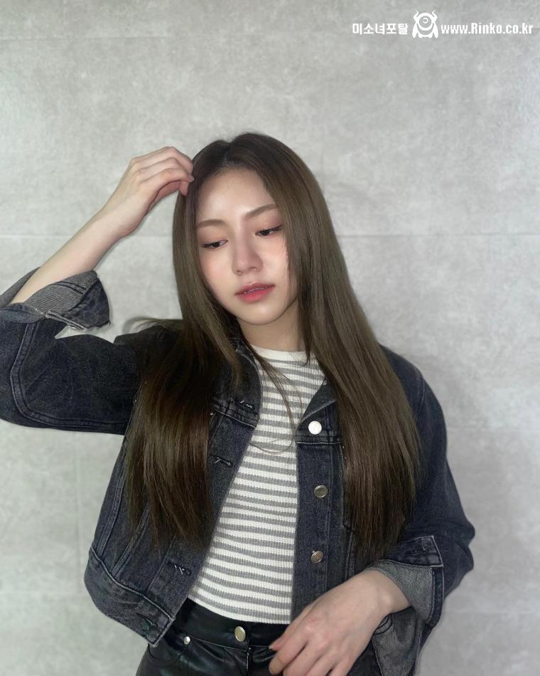 윤경/ 다현 로켓펀치