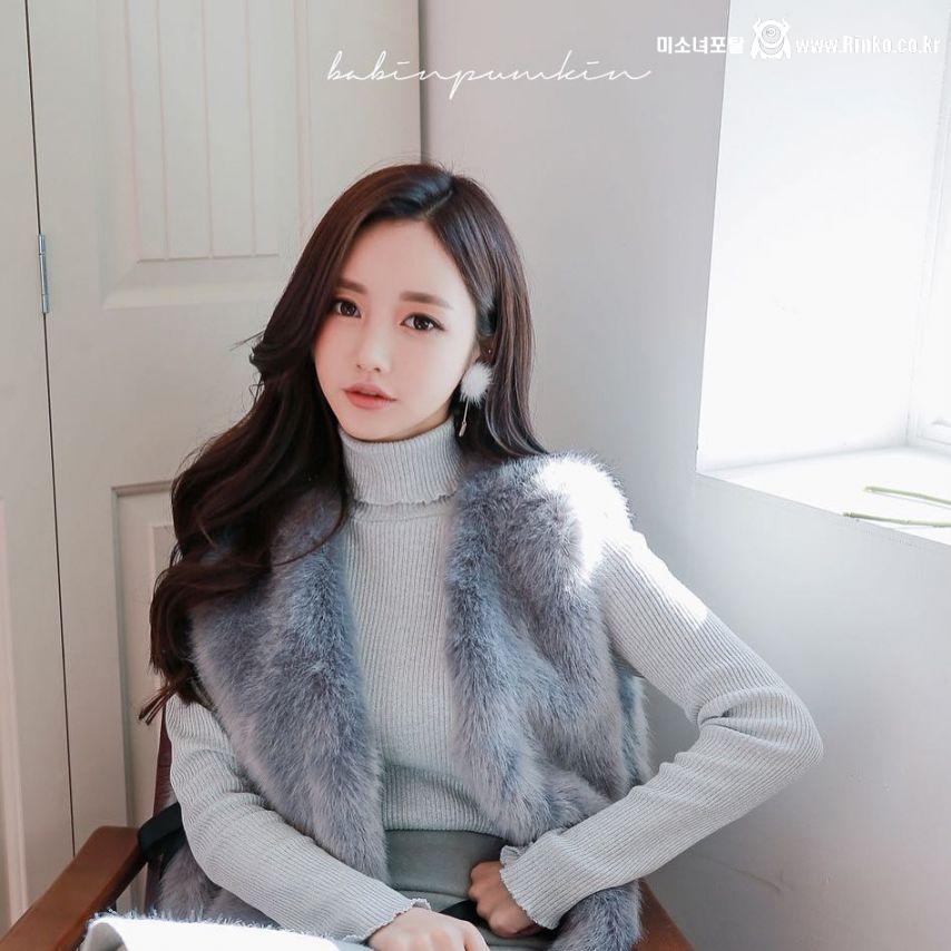 피팅모델 손윤주