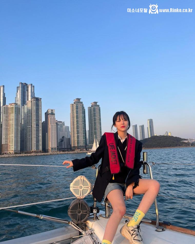 프로미스나인 백지헌