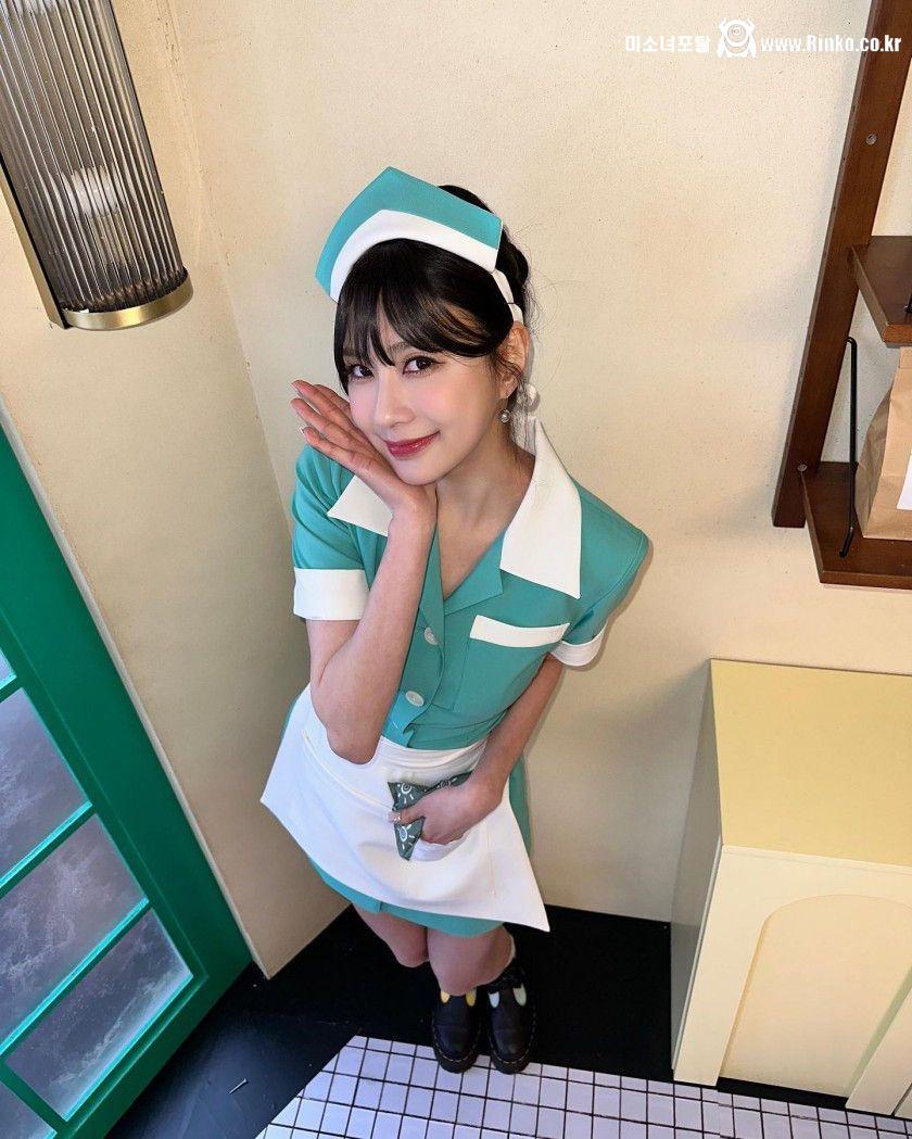 웨이트리스 의상 에이핑크 오하영