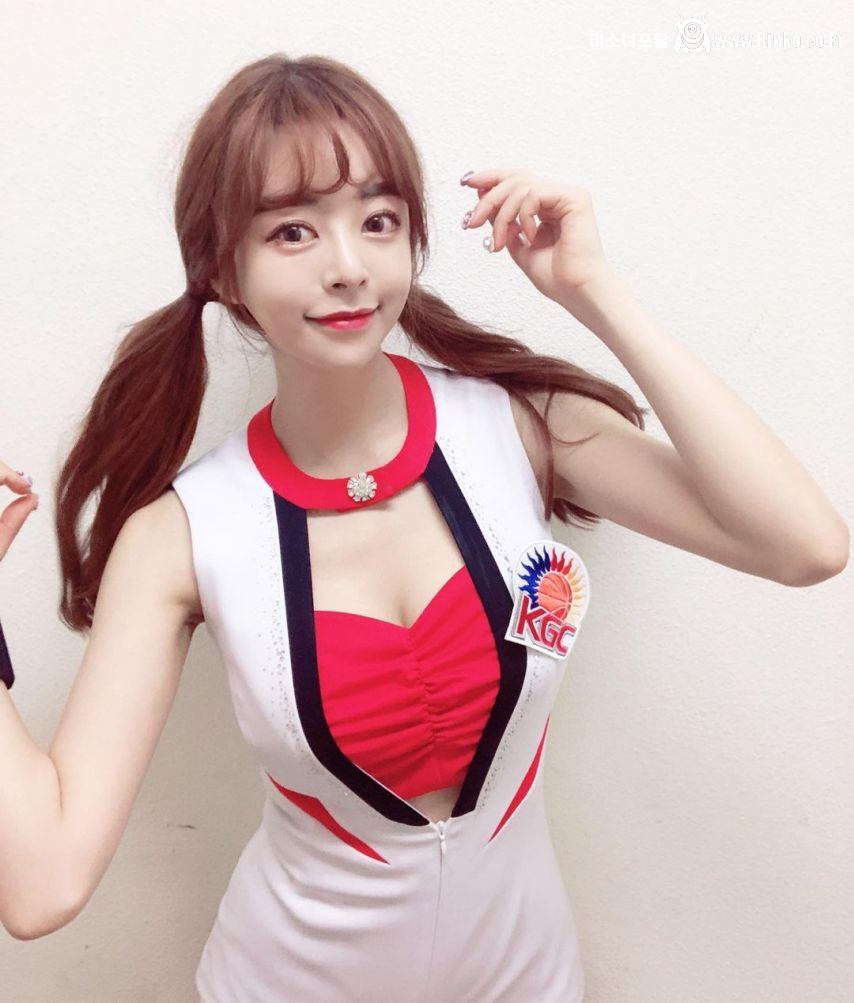 치어리더 최하윤