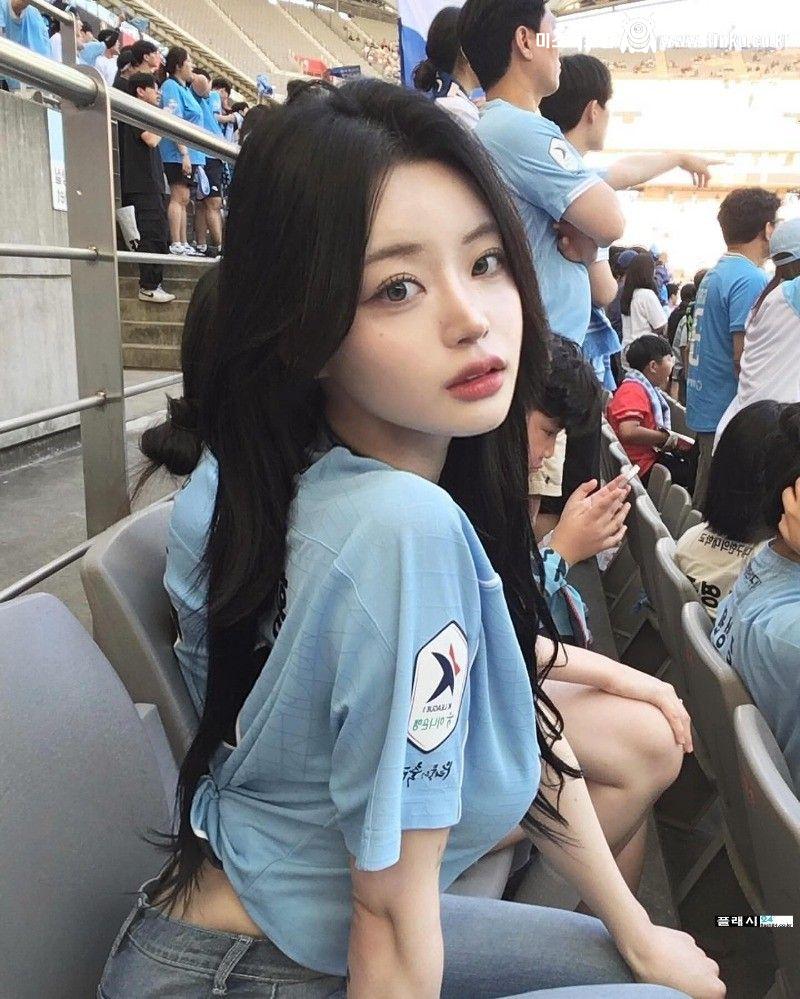 여친룩의 정석을 보여주는 주예림