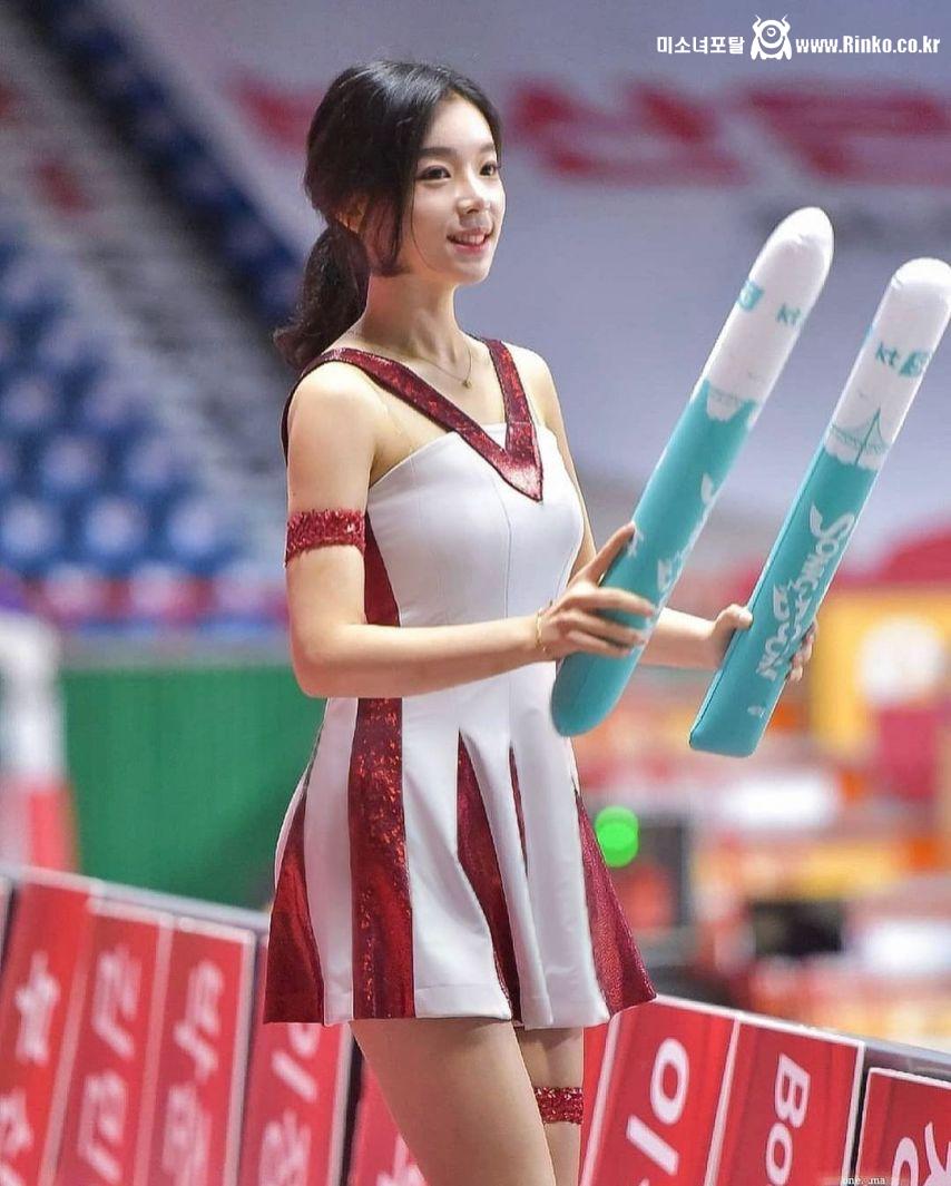 사랑스러운 조연주 치어리더