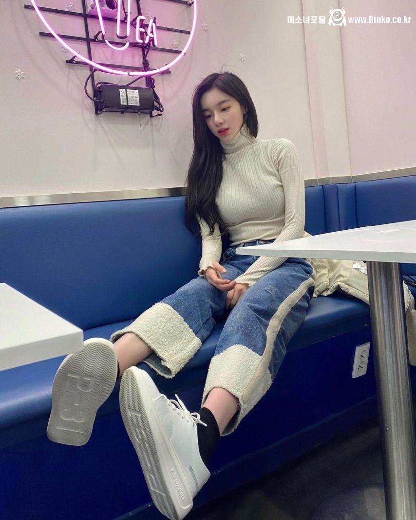 사랑스러운 조연주 치어리더