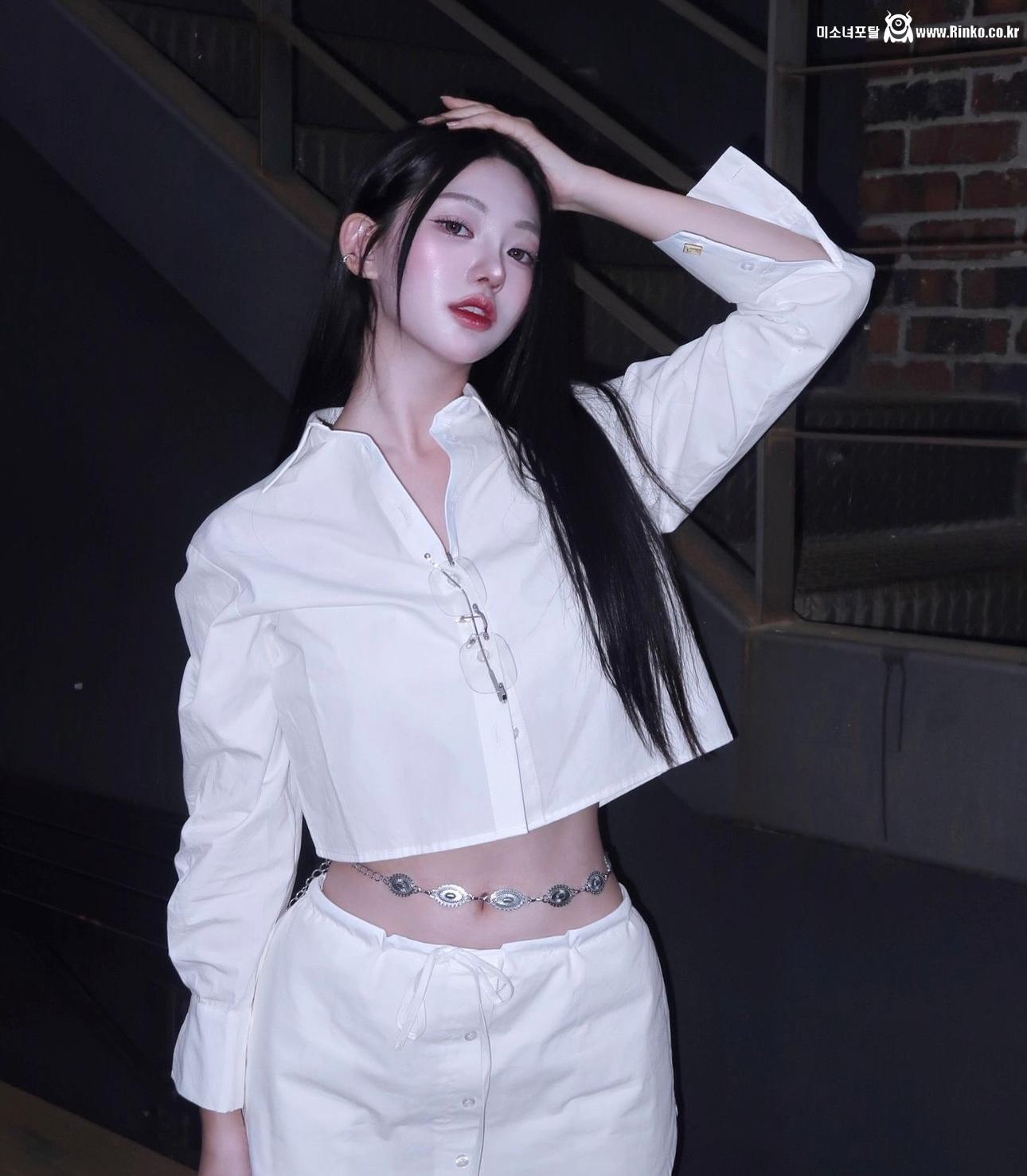 존나 이쁘긴하다