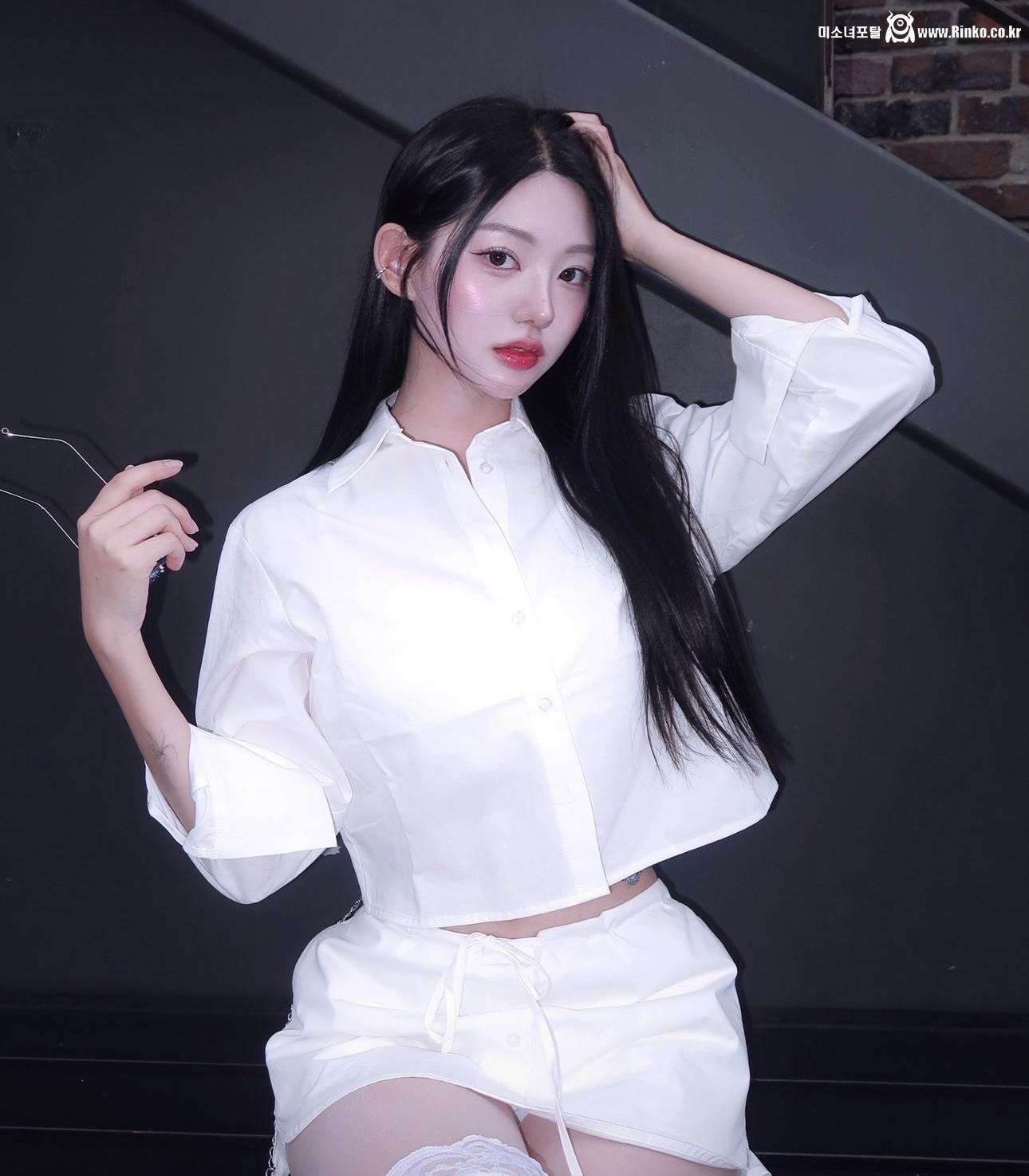 존나 이쁘긴하다