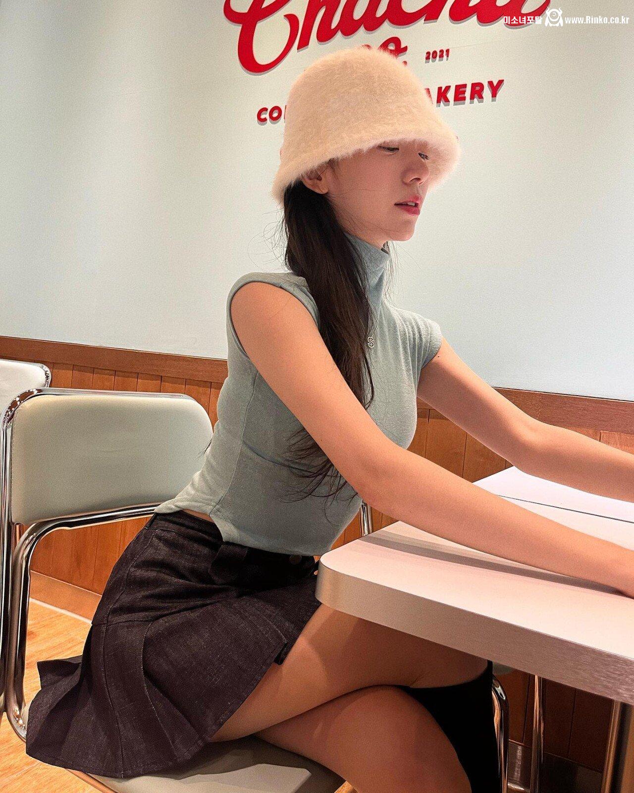 주름치마 쏘블리