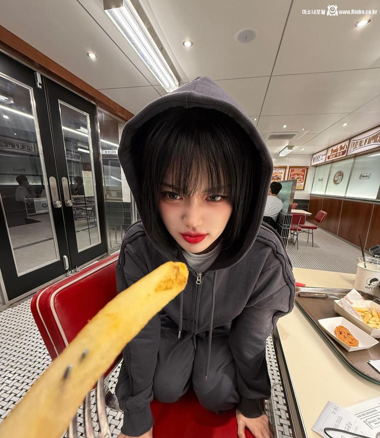 존나 이쁜 인플루언서