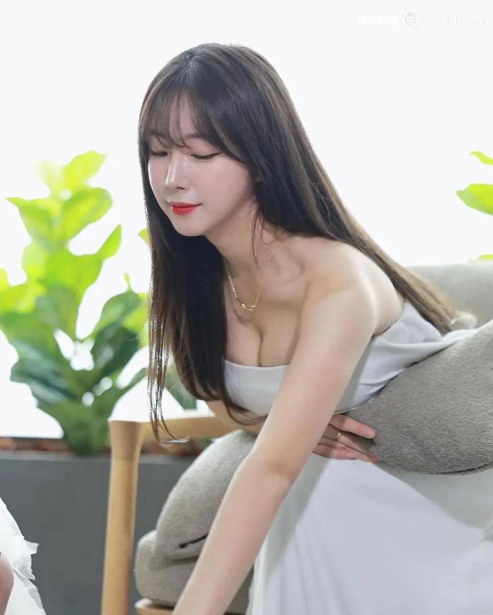 순백의 안지현 치어리더 근황