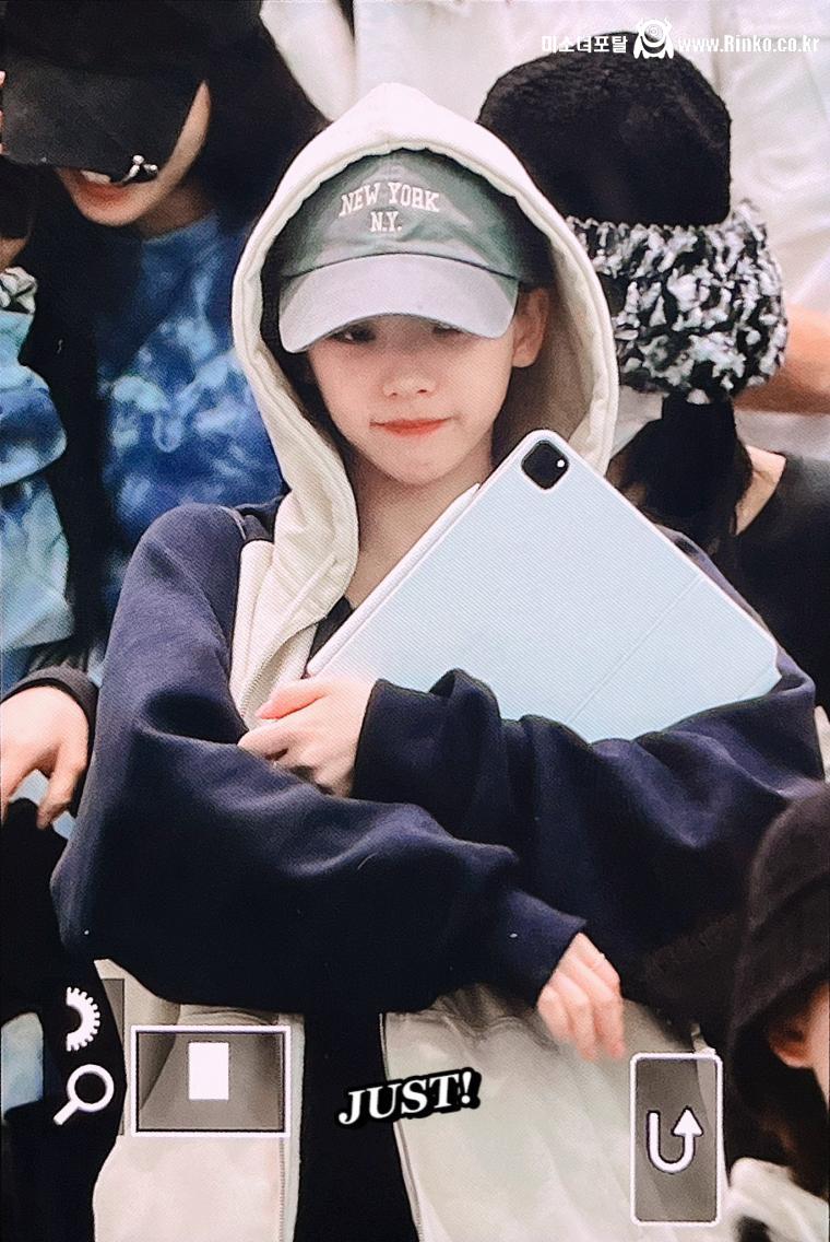 에스파 카리나 출국