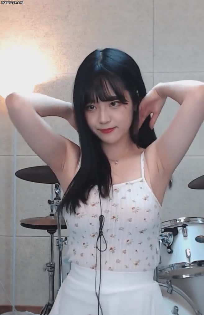 Honeycam 2021-05-18 17-02-19.gif