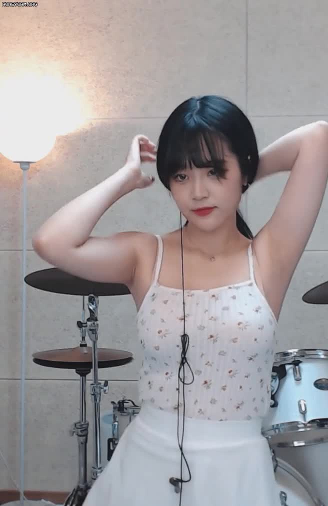 Honeycam 2021-05-18 17-04-40.gif