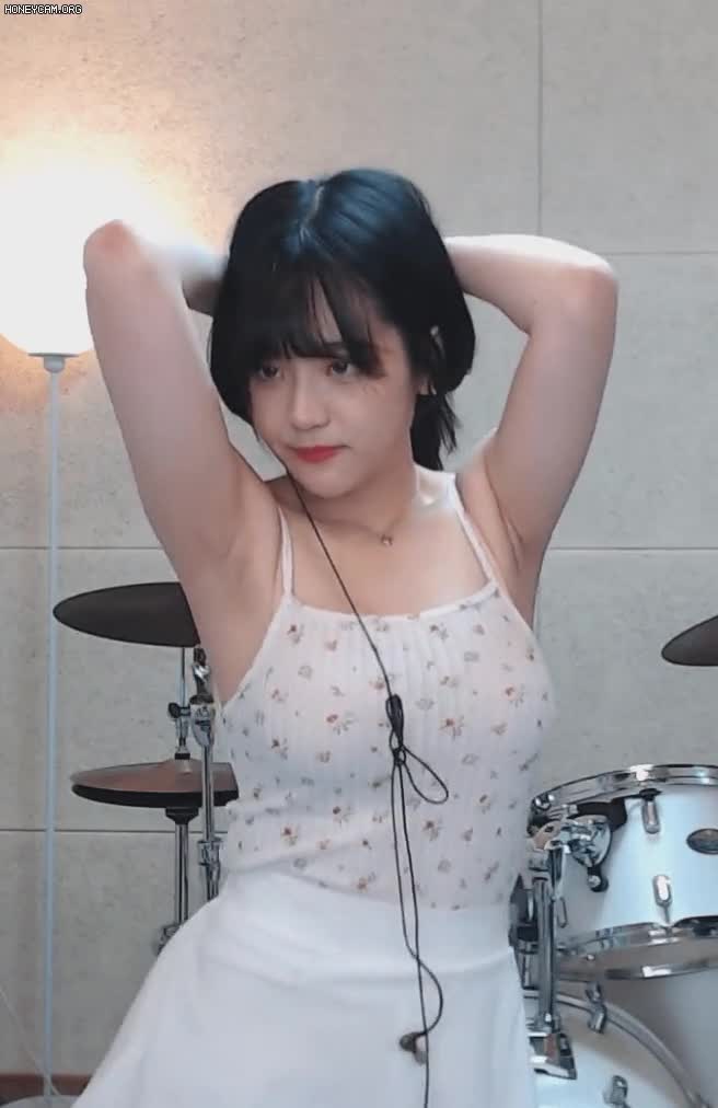 Honeycam 2021-05-18 17-05-37.gif